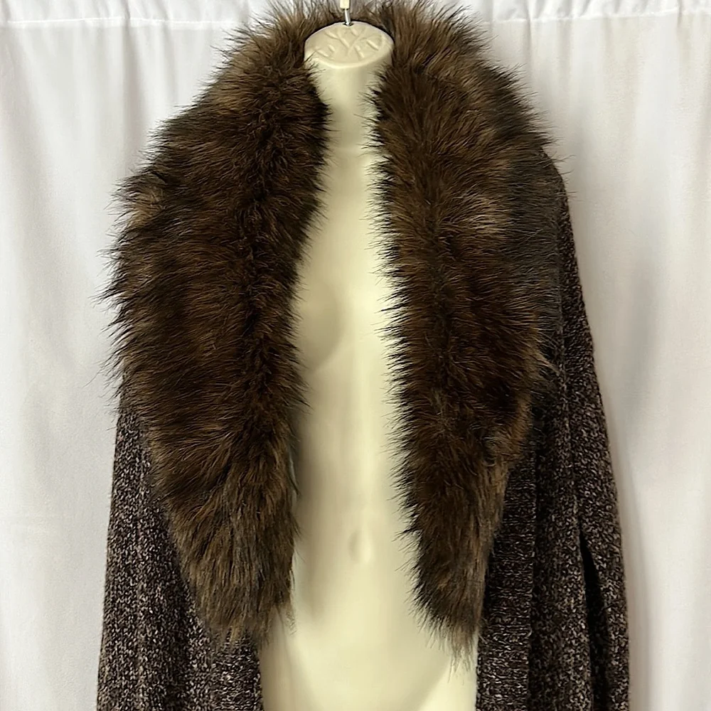 Michael Kors NWT Brown Long Sleeve Fur Trimmed Collar Cardigan Sweater **Sz S** - Picture 3 of 5